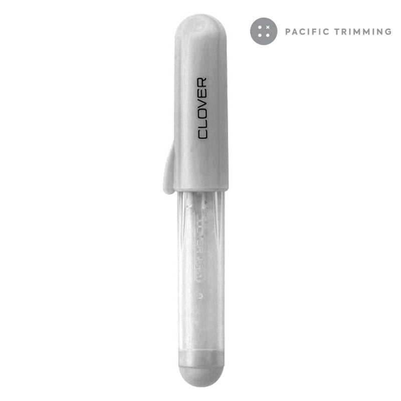 Clover Chaco Liner Pen Style (White)