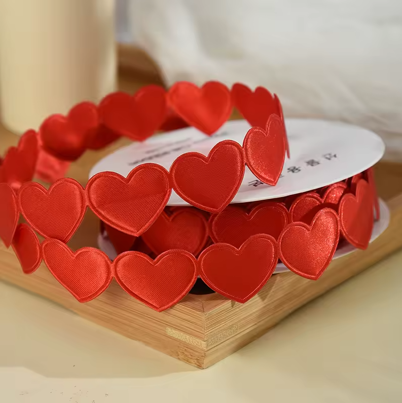 Heart Shaped Edge Woven Ribbon - Red / Roll (10 Yards) / 2.5cm