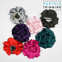 Load image into Gallery viewer, 4 Inch Beautiful Floral Appliques Pink/Purple/Black/Red/Gray/Green
