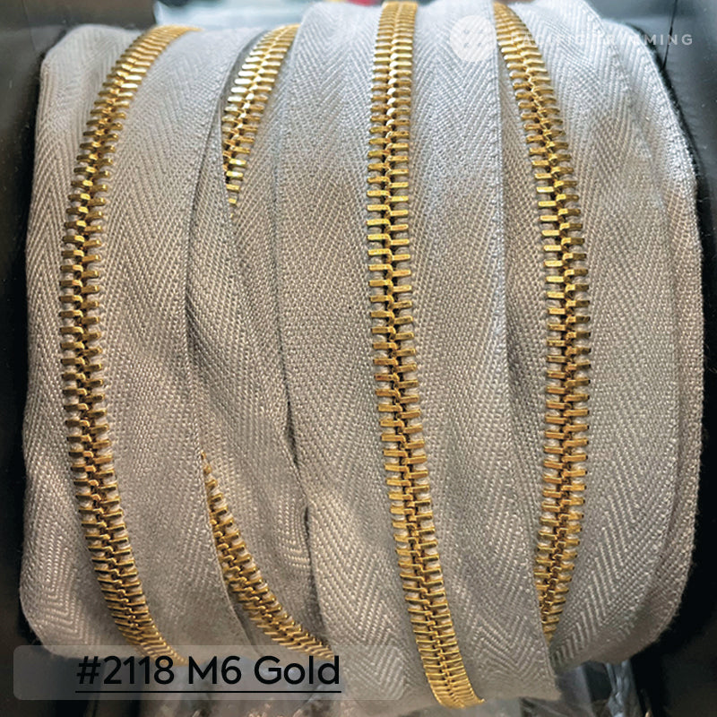 *Stock Clearance Sale* riri Zipper Continuous Chain M6 #2118 Tape with Gold Teeth