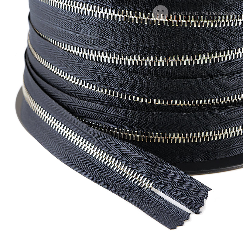 riri Zipper Continuous Chain Navy Blue Tape with Nickel Teeth