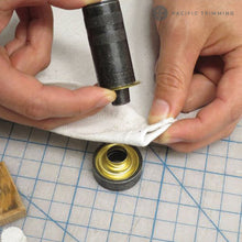 Load image into Gallery viewer, General Tools 3/8 Inch Grommet Kit
