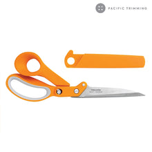 Load image into Gallery viewer, Fiskars Amplify RazorEdge Fabric Scissors 10 Inch
