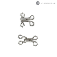 Load image into Gallery viewer, Dritz 14 Hooks &amp; Eyes Nickel Size 3
