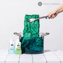 Load image into Gallery viewer, Rit All Purpose Dye Liquid Kelly Green
