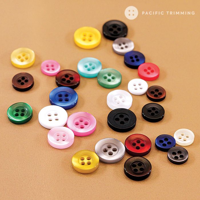 White & Black Standard Polyester 4 Hole Shirt Button